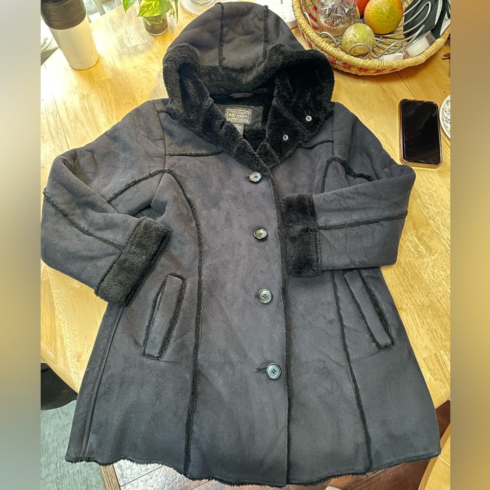 Arizona Coat -girls size Medium coat